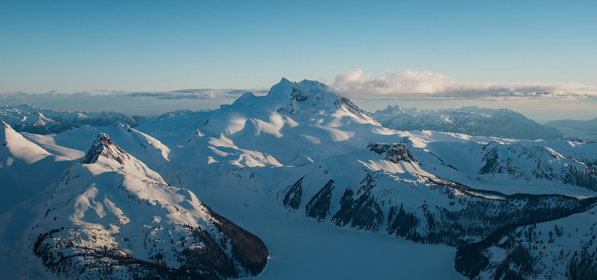 Garibaldi Lake and the table frozen in winter