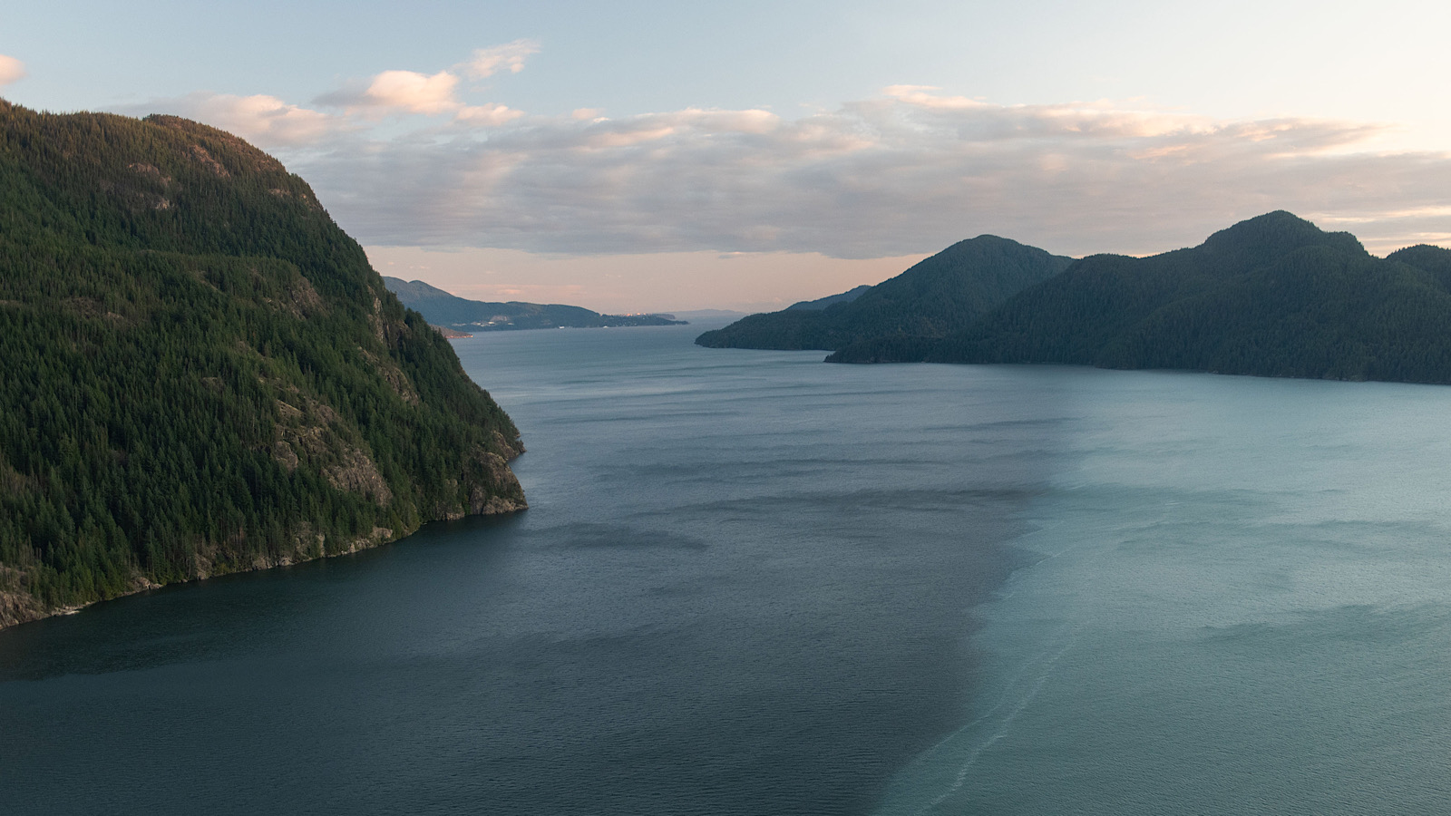 Photo of the Howe Sound at sunset by Ian Harland from a Sea To Sky Air seaplane