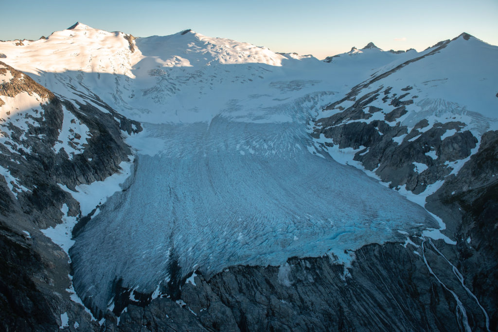 hanging glacier on squamish explorer flight