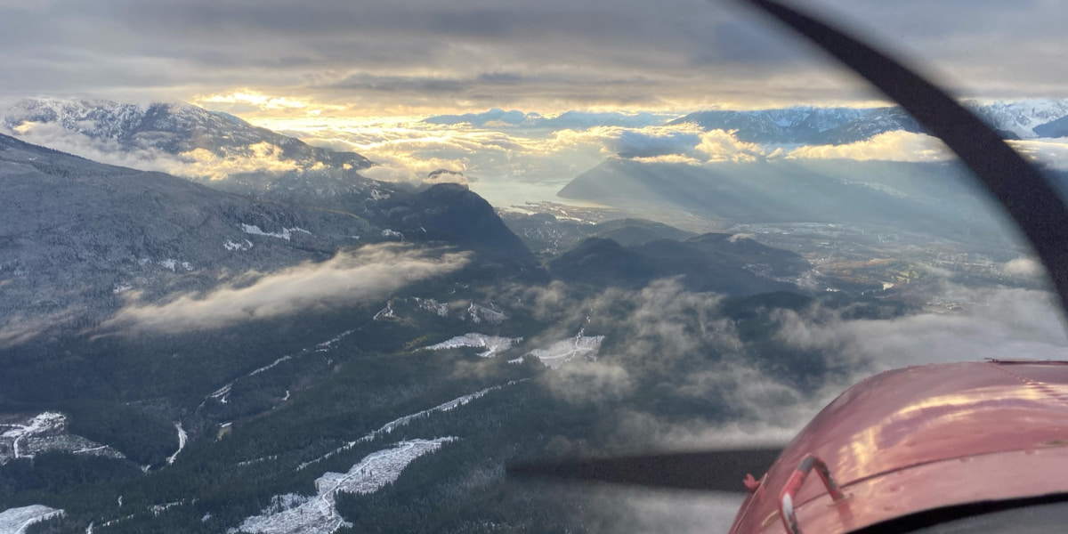 Sea to Skypilot scenic flight tour in Squamish BC