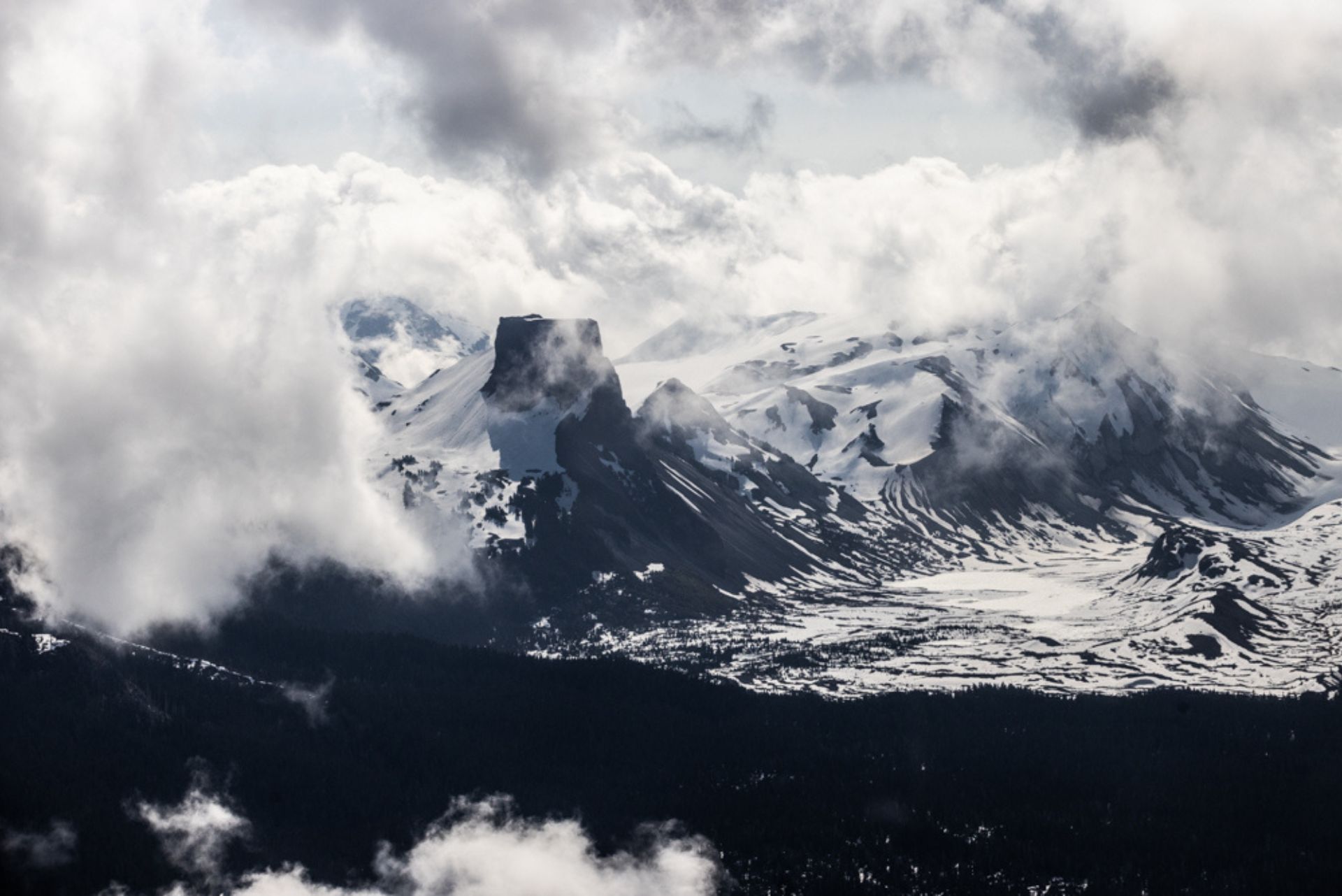 What is the Canadian Volcanic Arc?